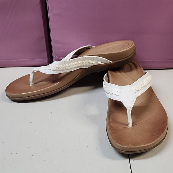 Aetrex Emmy Women's Size 42 11 White Braided Thong Sandal - New - Picture 1 of 9